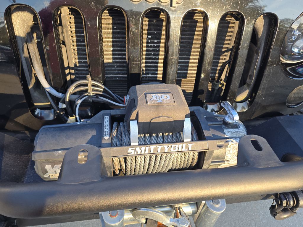 Photo 8 of this JEEP WRANGLER UNLIMI