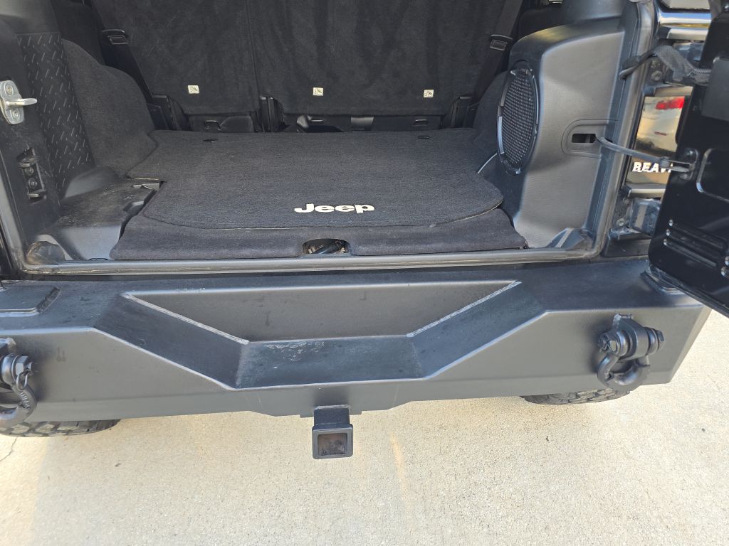 Photo 10 of this JEEP WRANGLER UNLIMI