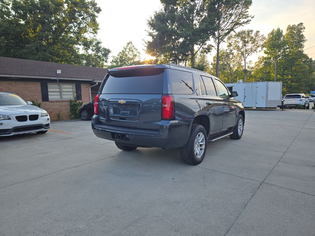 Photo 4 of this CHEVROLET TAHOE