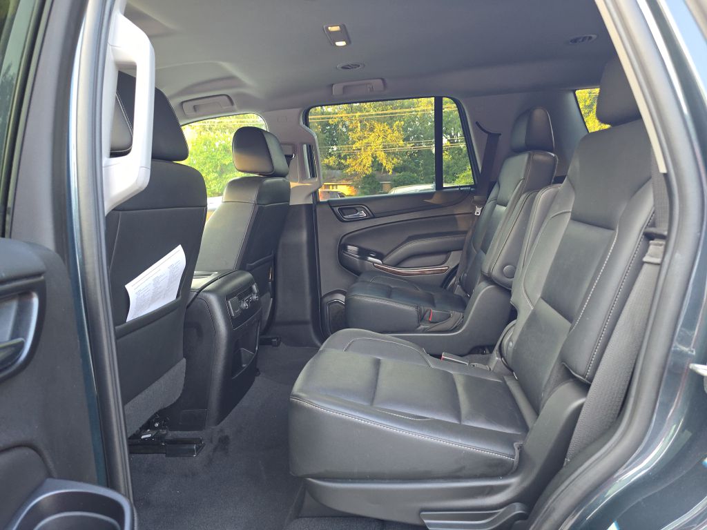 Photo 10 of this CHEVROLET TAHOE