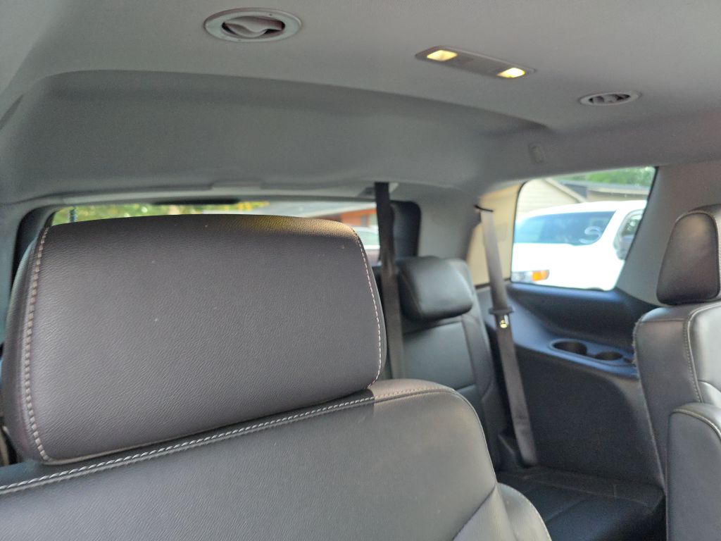 Photo 17 of this CHEVROLET TAHOE