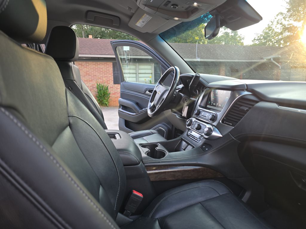 Photo 20 of this CHEVROLET TAHOE