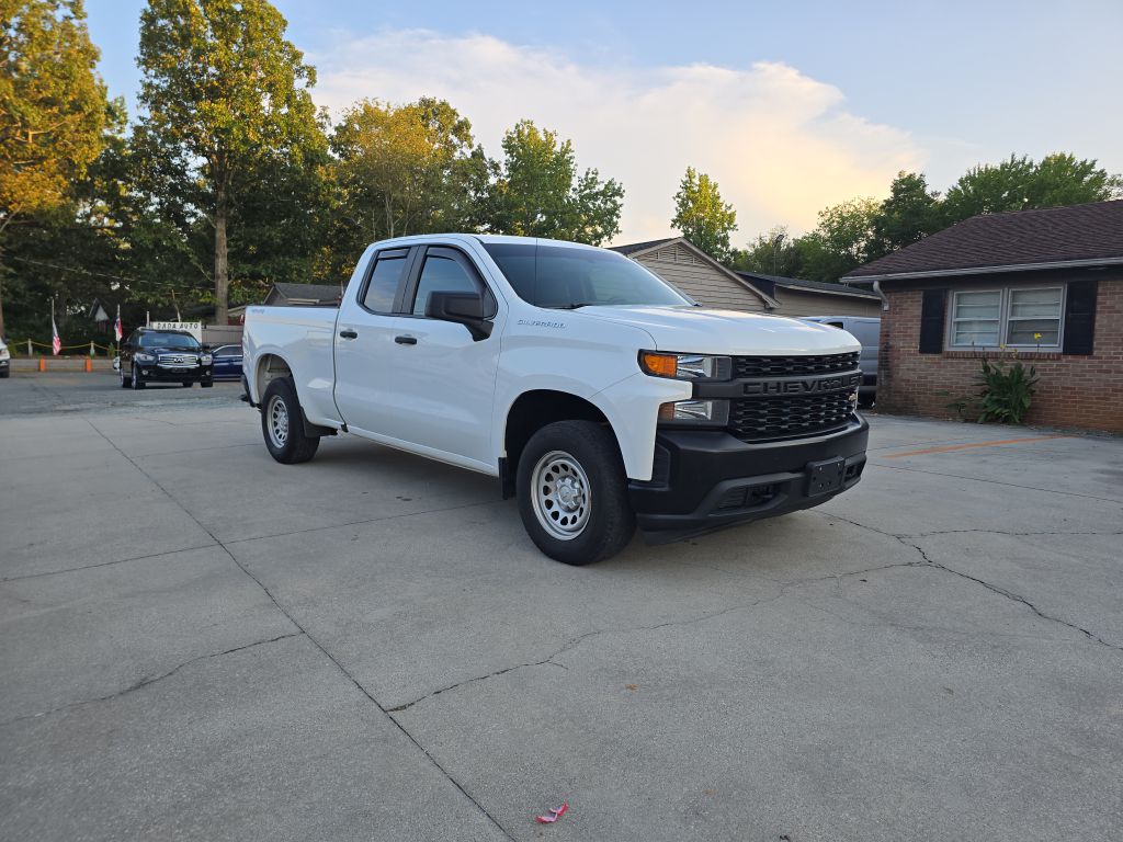Photo 3 of this CHEVROLET SILVERADO 1500