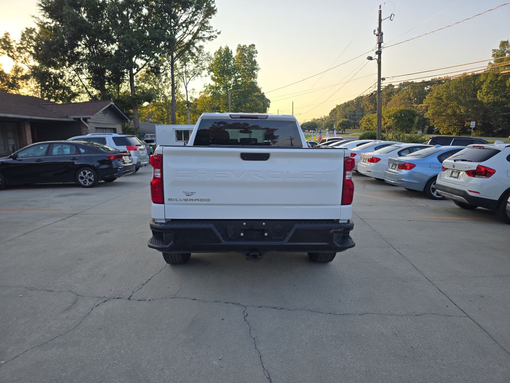Photo 5 of this CHEVROLET SILVERADO 1500