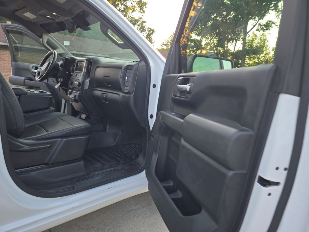 Photo 19 of this CHEVROLET SILVERADO 1500