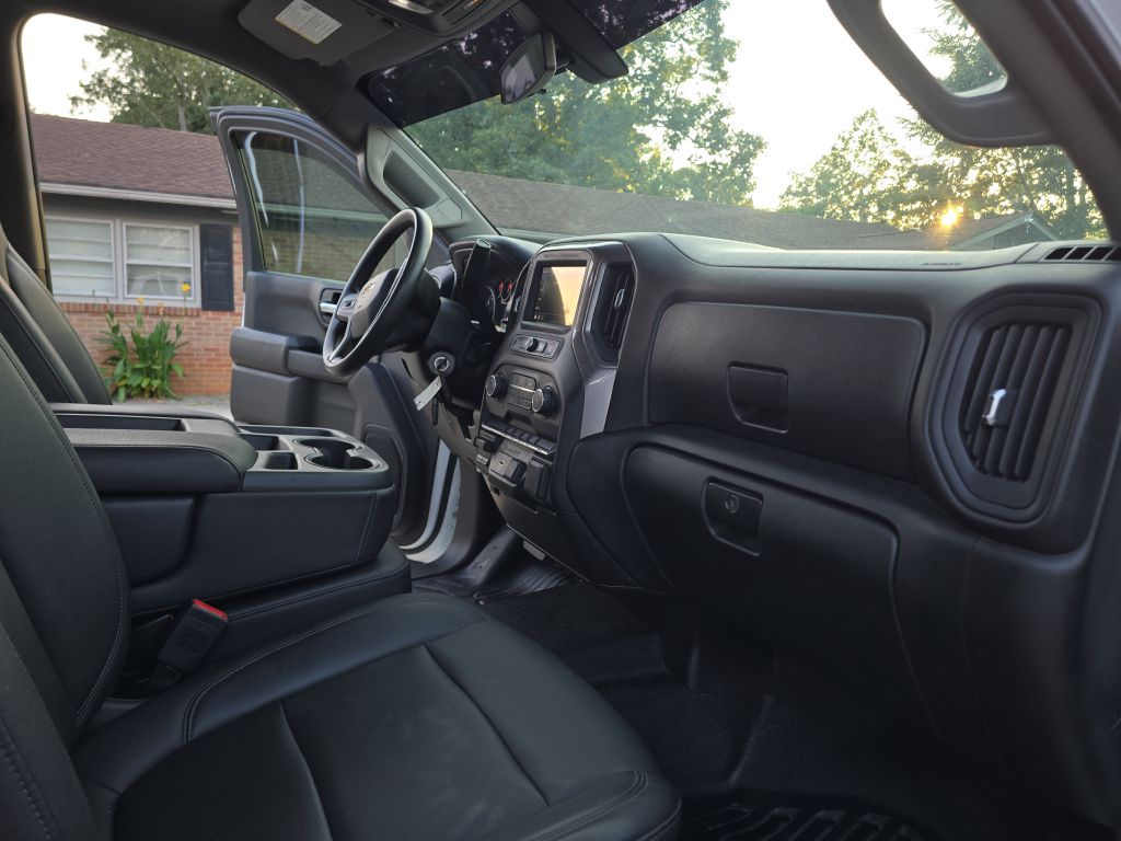 Photo 22 of this CHEVROLET SILVERADO 1500