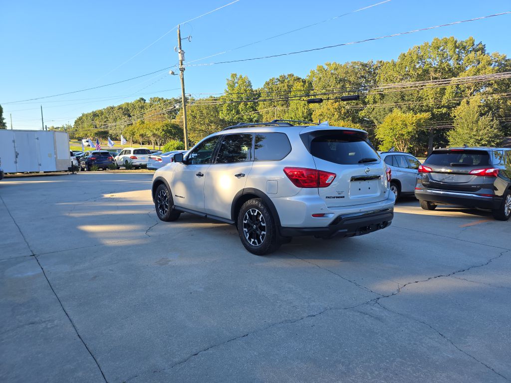 Photo 6 of this NISSAN PATHFINDER