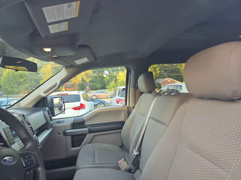 Photo 11 of this FORD F150