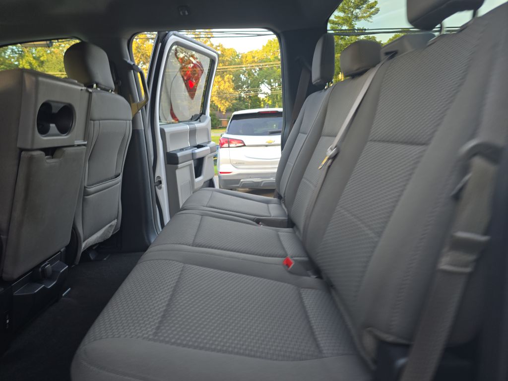 Photo 15 of this FORD F150