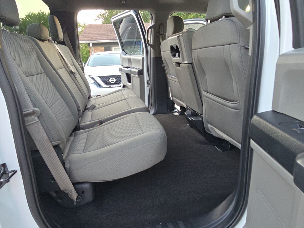 Photo 17 of this FORD F150