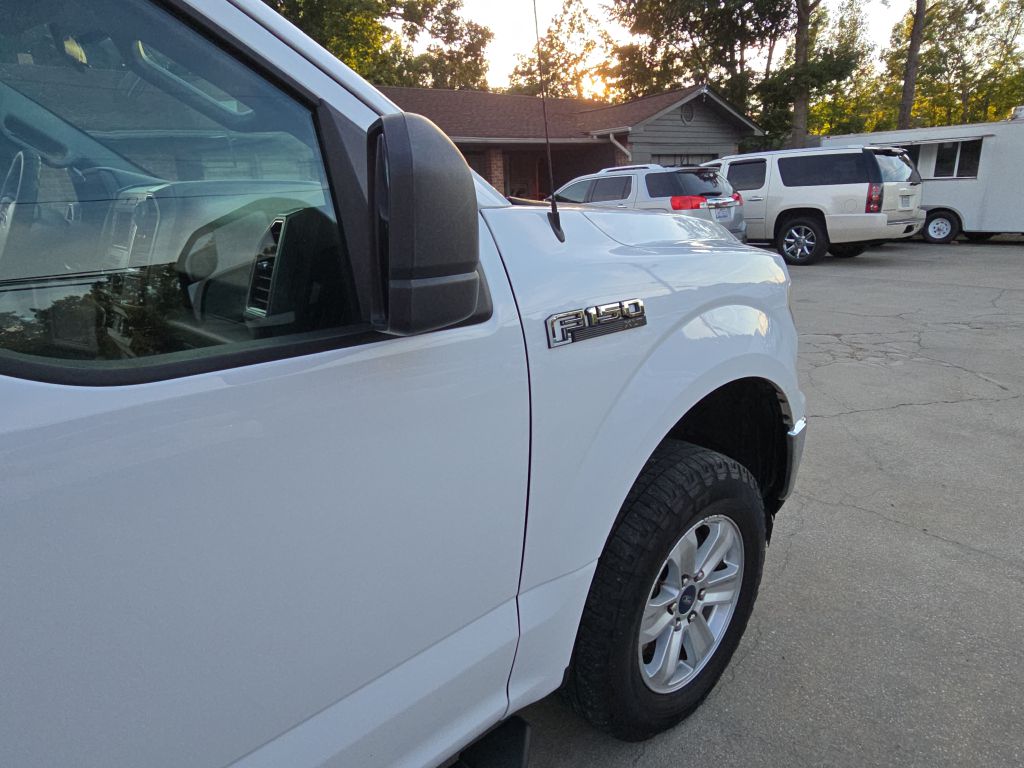 Photo 19 of this FORD F150