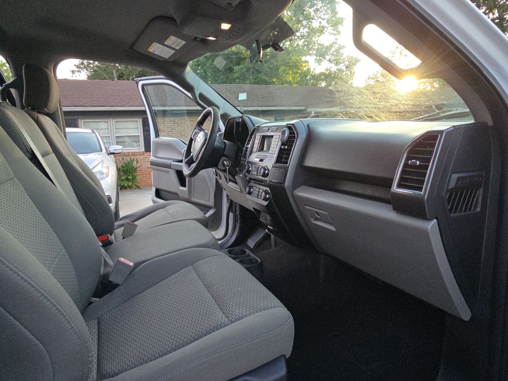 Photo 23 of this FORD F150