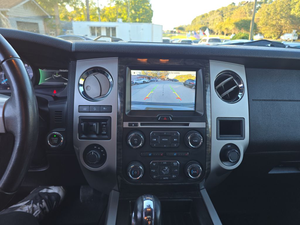 Photo 9 of this FORD EXPEDITION
