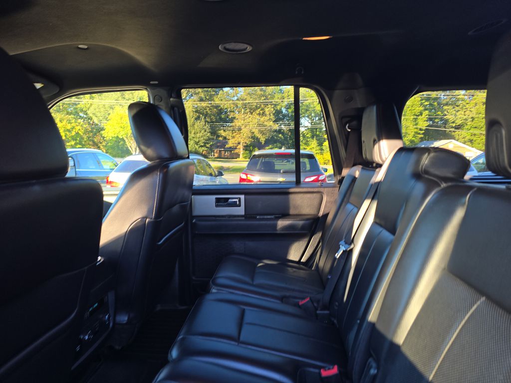 Photo 18 of this FORD EXPEDITION