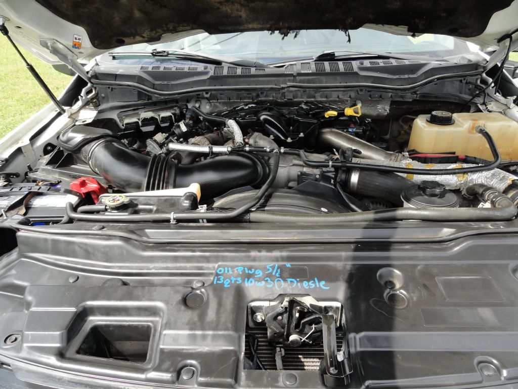 Photo 26 of this FORD F550