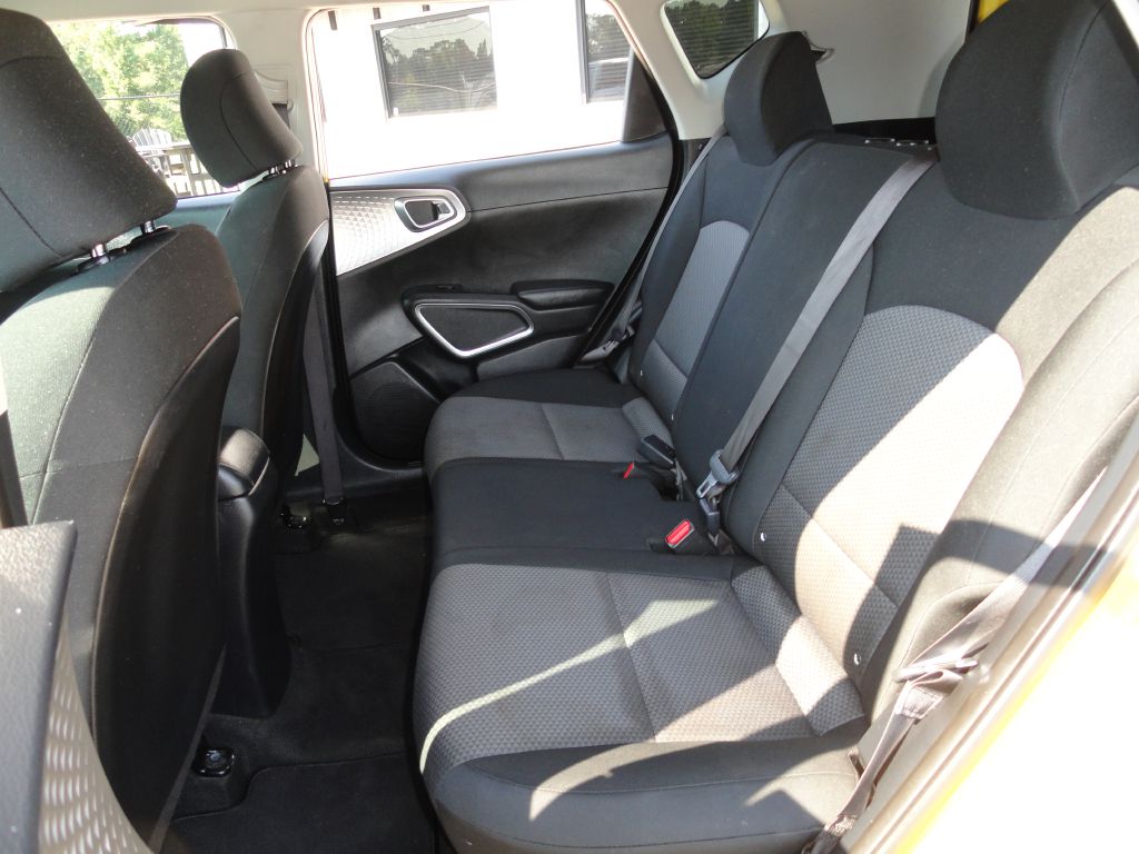 Photo 9 of this KIA SOUL