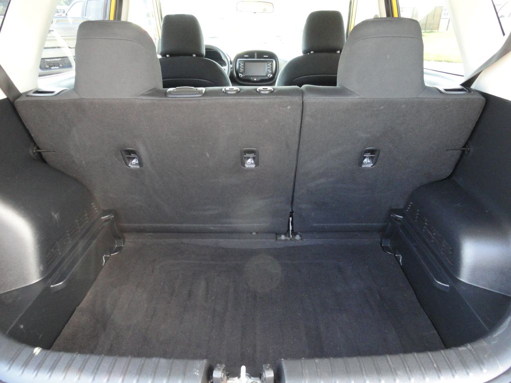 Photo 12 of this KIA SOUL