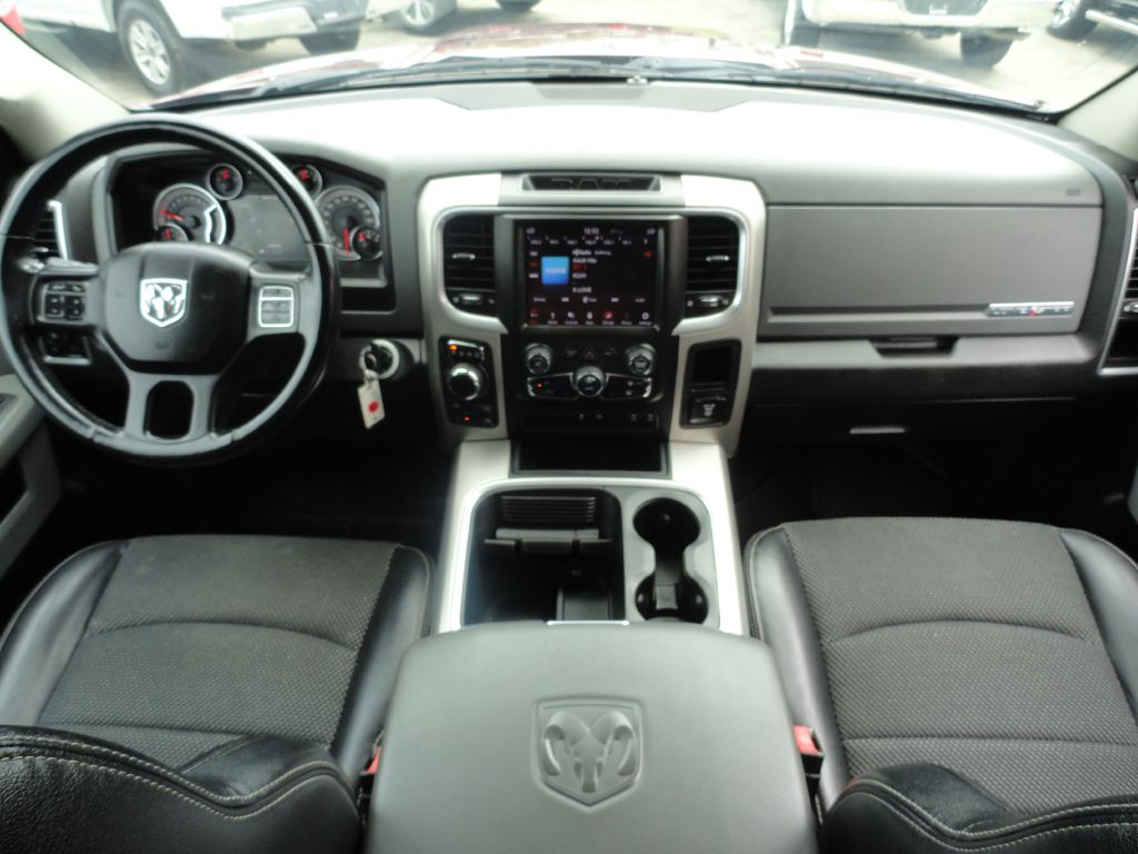 Photo 7 of this RAM 1500