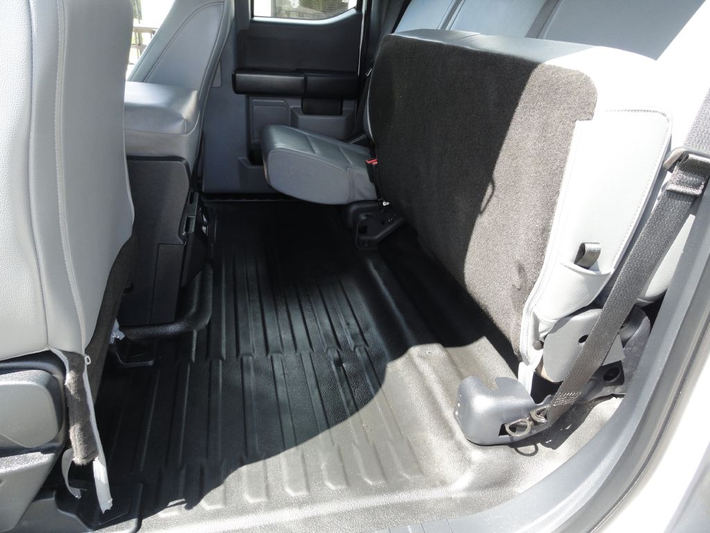 Photo 13 of this FORD F150