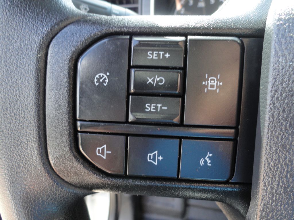 Photo 23 of this FORD F150