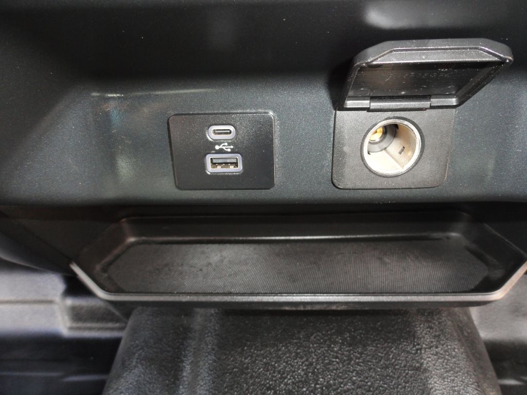 Photo 28 of this FORD F150