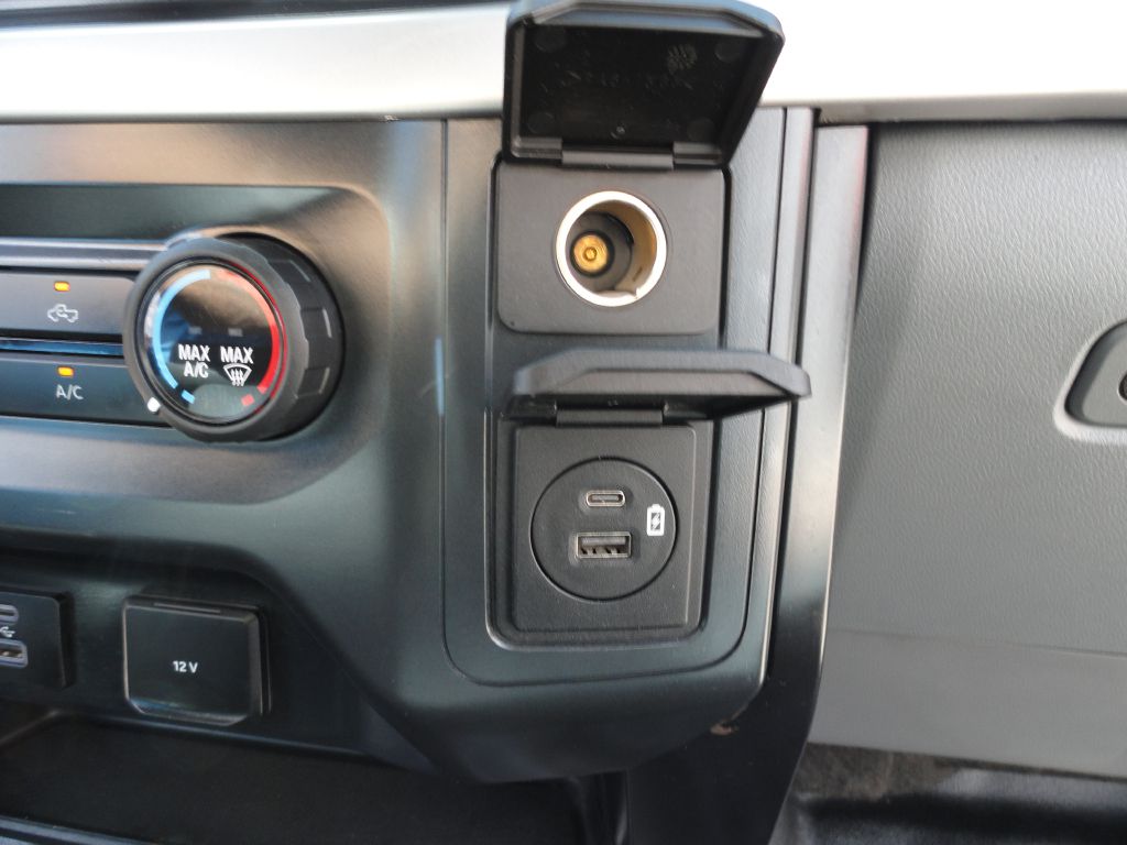 Photo 29 of this FORD F150