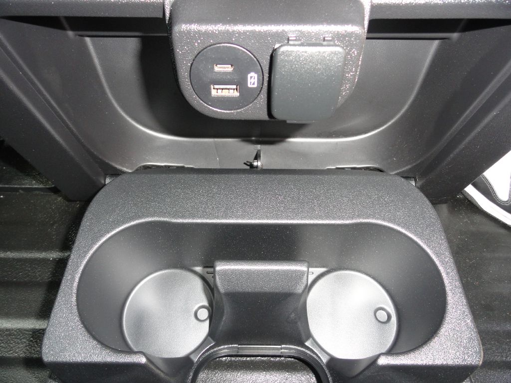 Photo 30 of this FORD F150