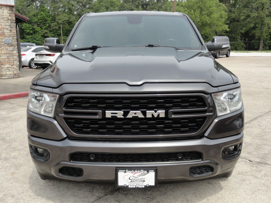 Photo 2 of this RAM 1500