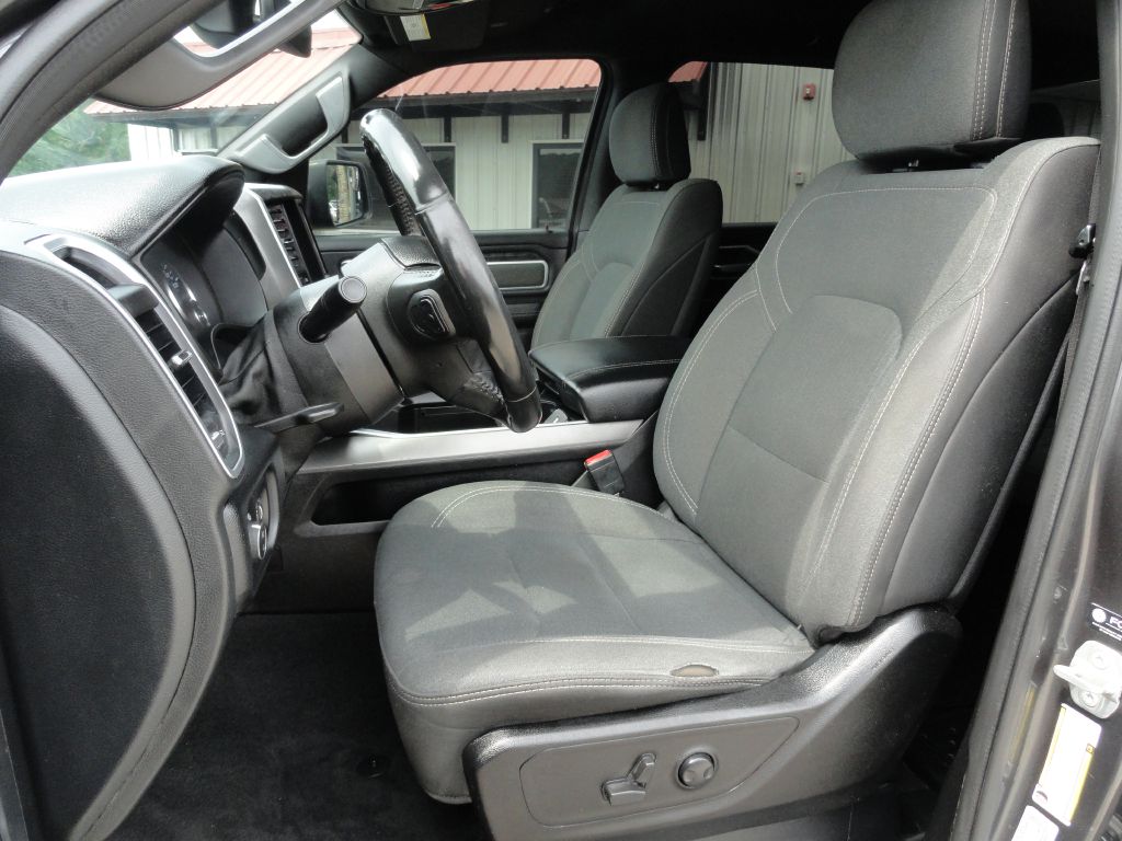 Photo 11 of this RAM 1500
