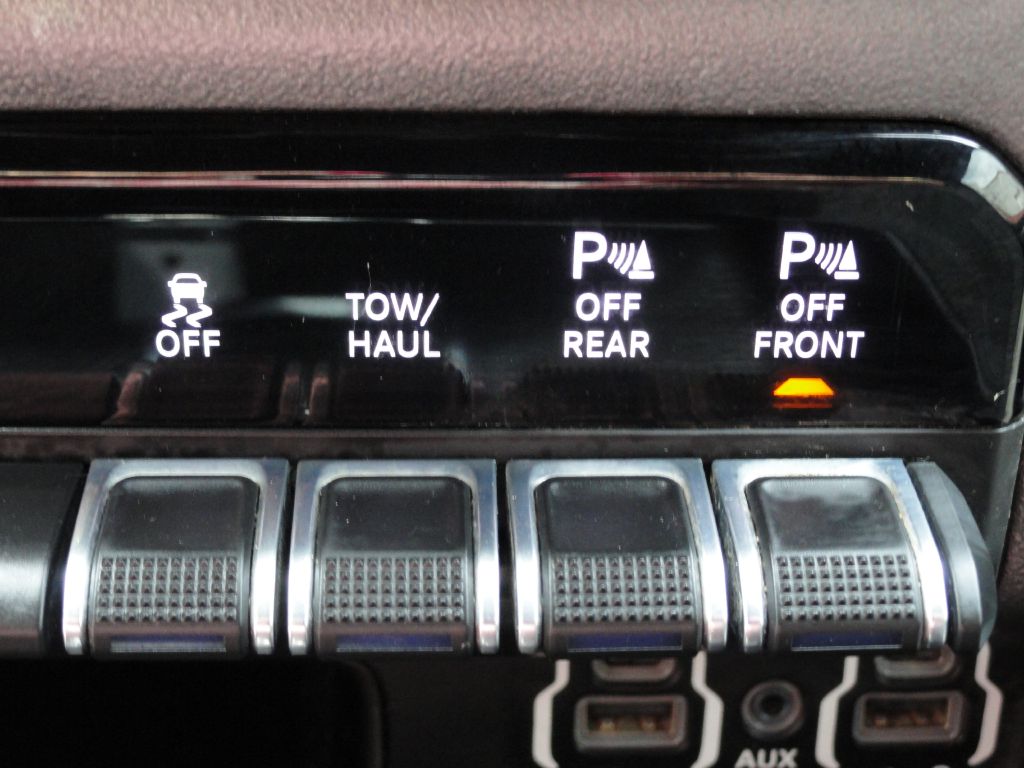 Photo 36 of this RAM 1500