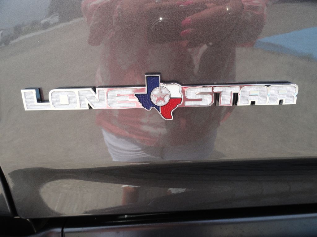 Photo 40 of this RAM 1500
