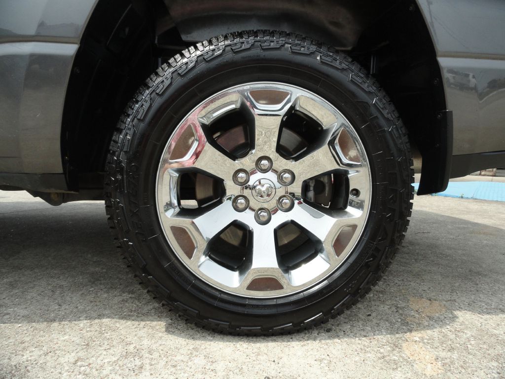 Photo 41 of this RAM 1500