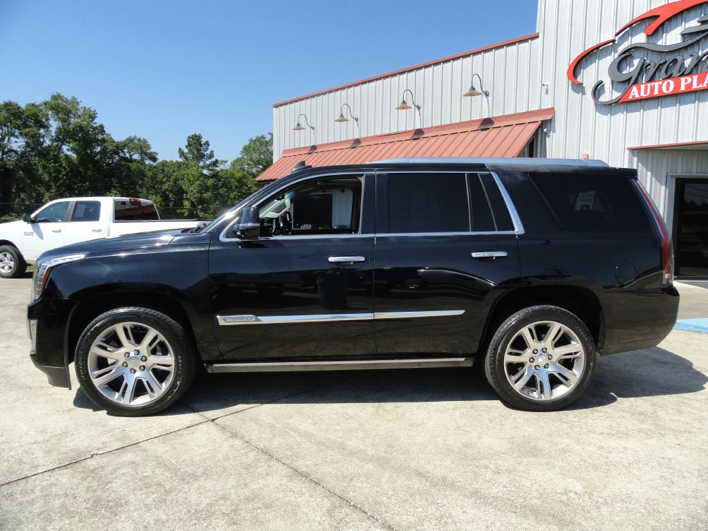 Photo 3 of this CADILLAC ESCALADE