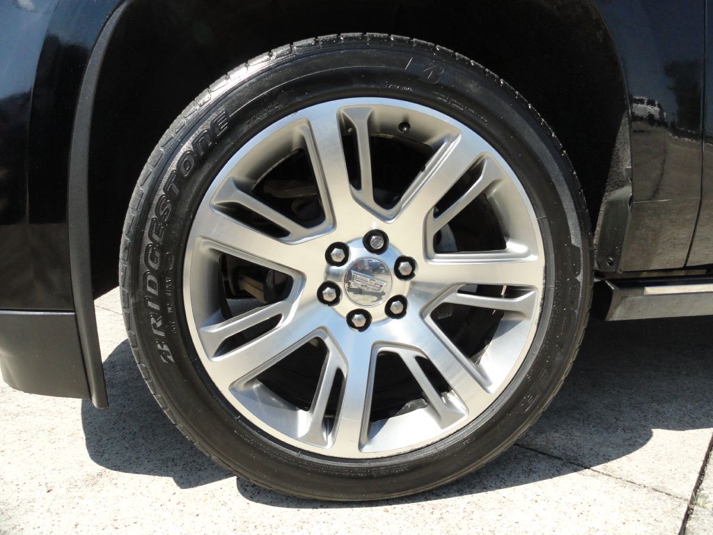 Photo 53 of this CADILLAC ESCALADE