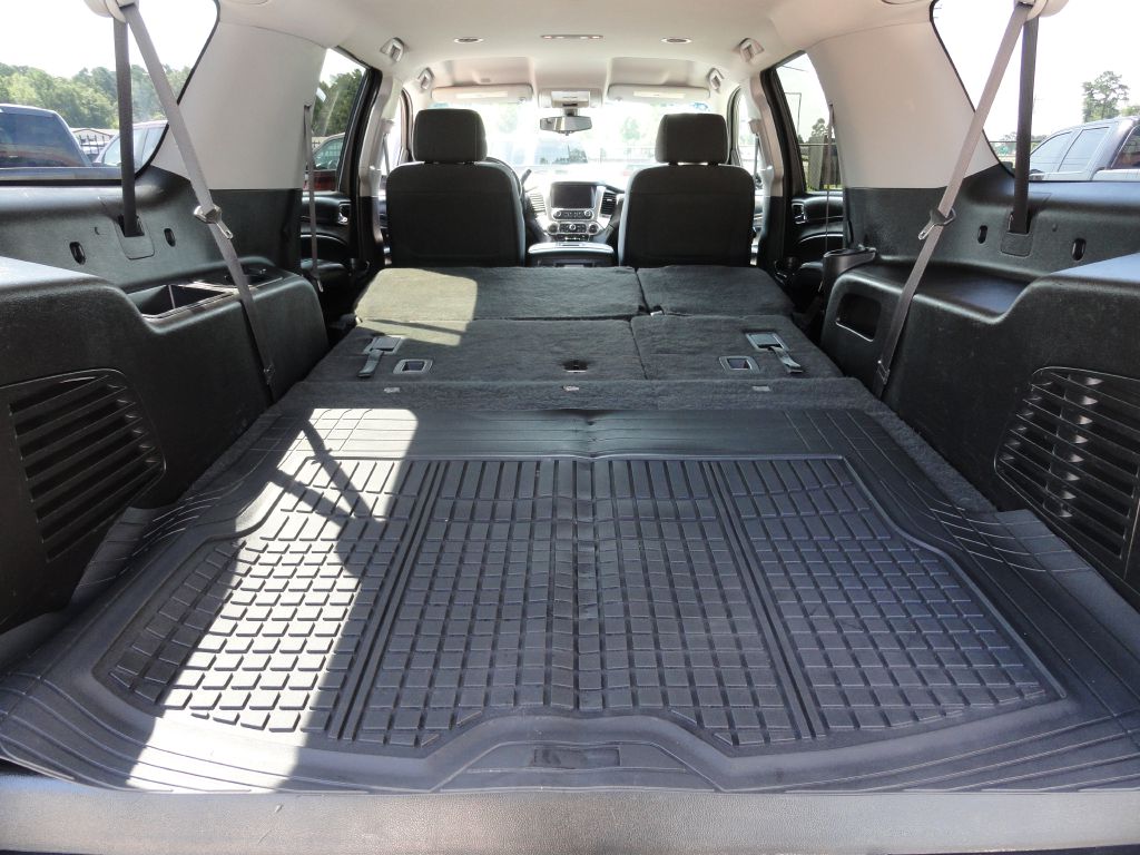 Photo 15 of this CHEVROLET SUBURBAN