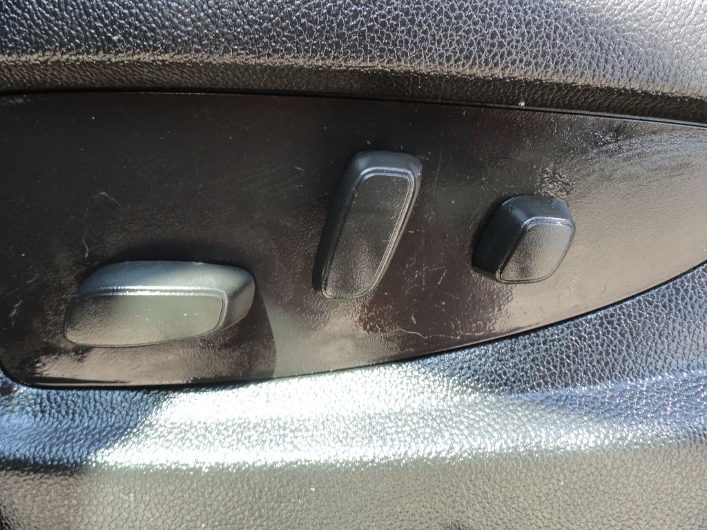 Photo 24 of this CHEVROLET SUBURBAN