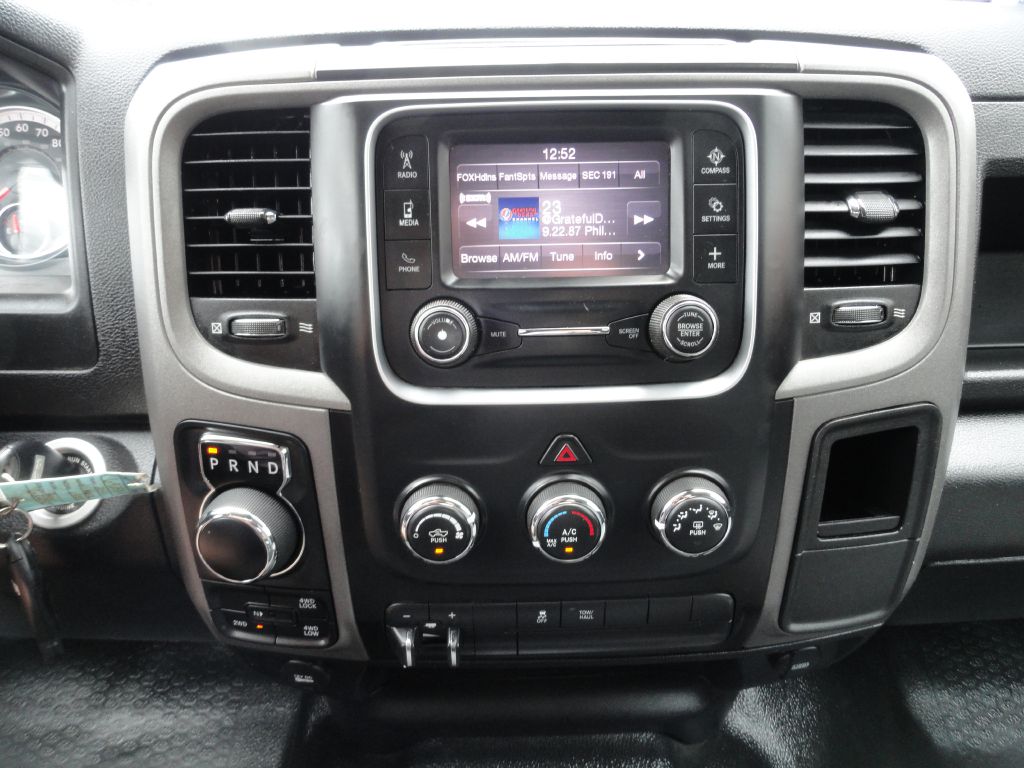 Photo 14 of this RAM 1500 CLASSIC