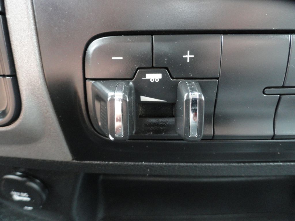 Photo 17 of this RAM 1500 CLASSIC