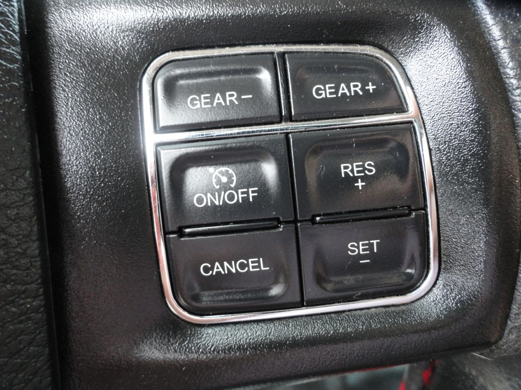 Photo 25 of this RAM 1500 CLASSIC