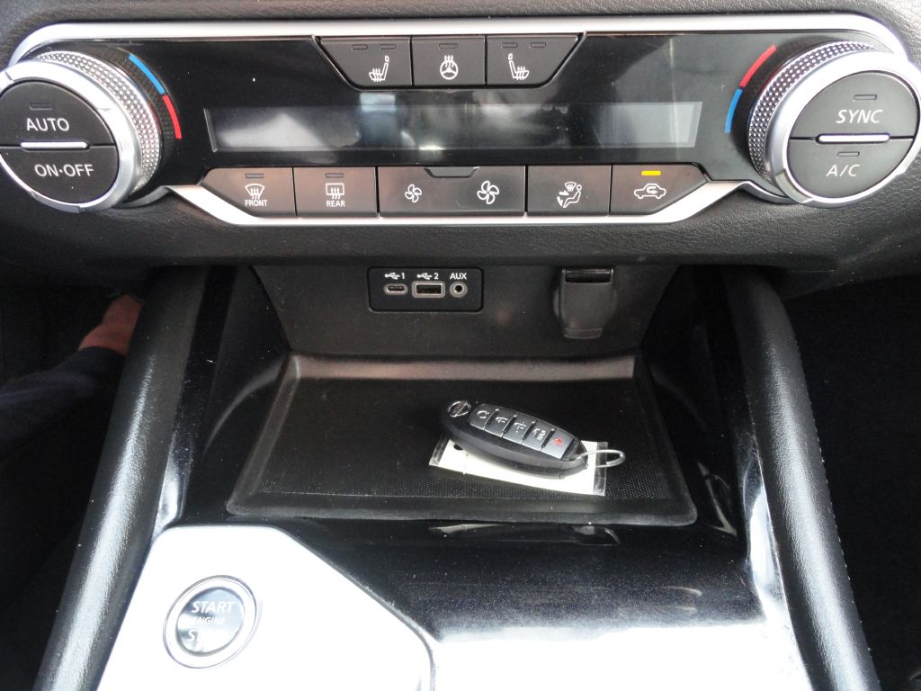 Photo 18 of this NISSAN ALTIMA