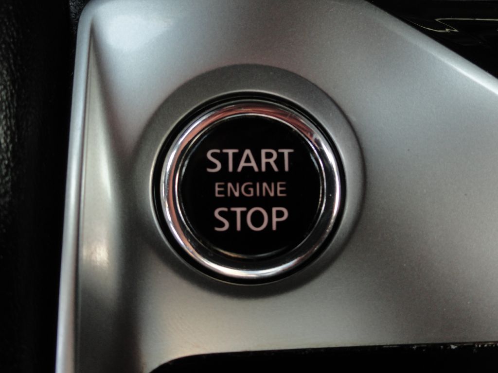 Photo 24 of this NISSAN ALTIMA