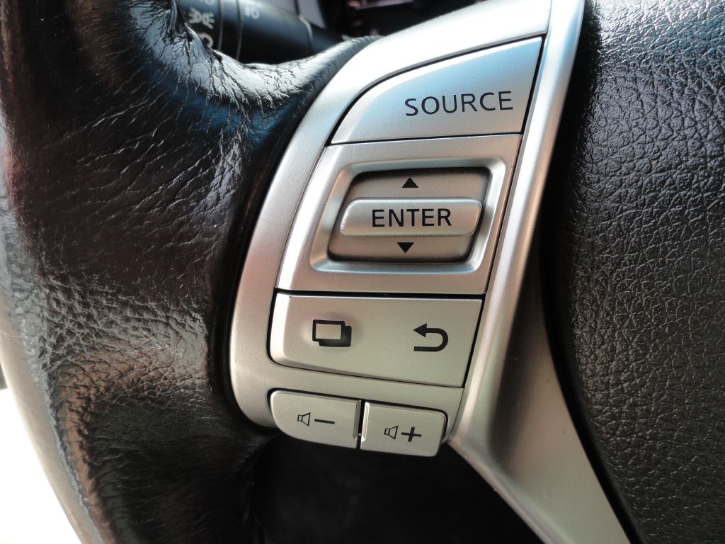 Photo 16 of this NISSAN ALTIMA