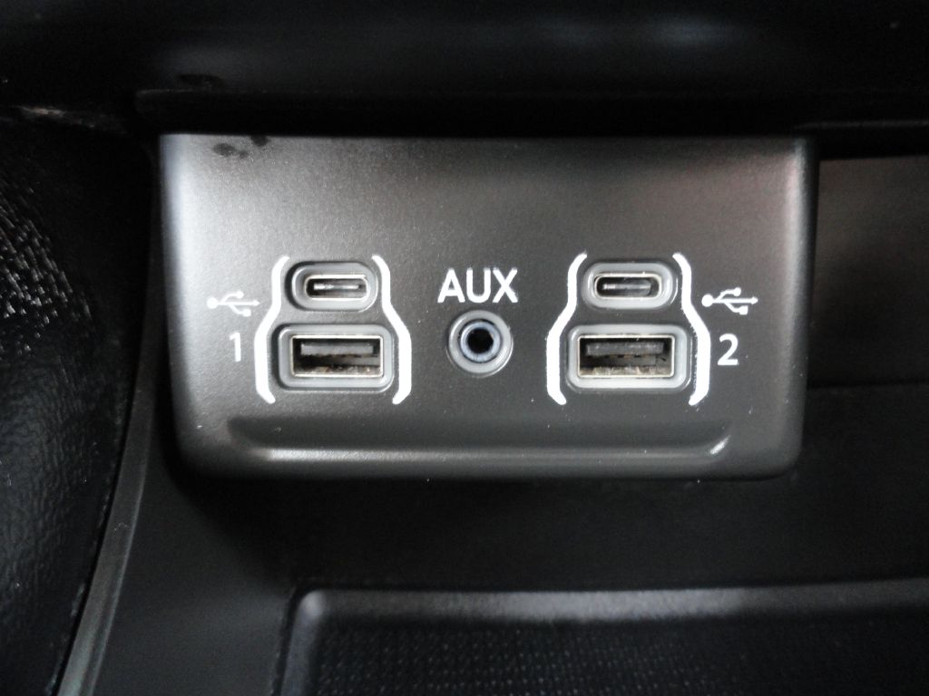 Photo 23 of this DODGE DURANGO