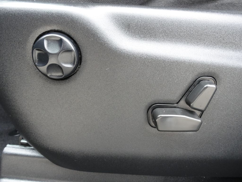 Photo 27 of this DODGE DURANGO