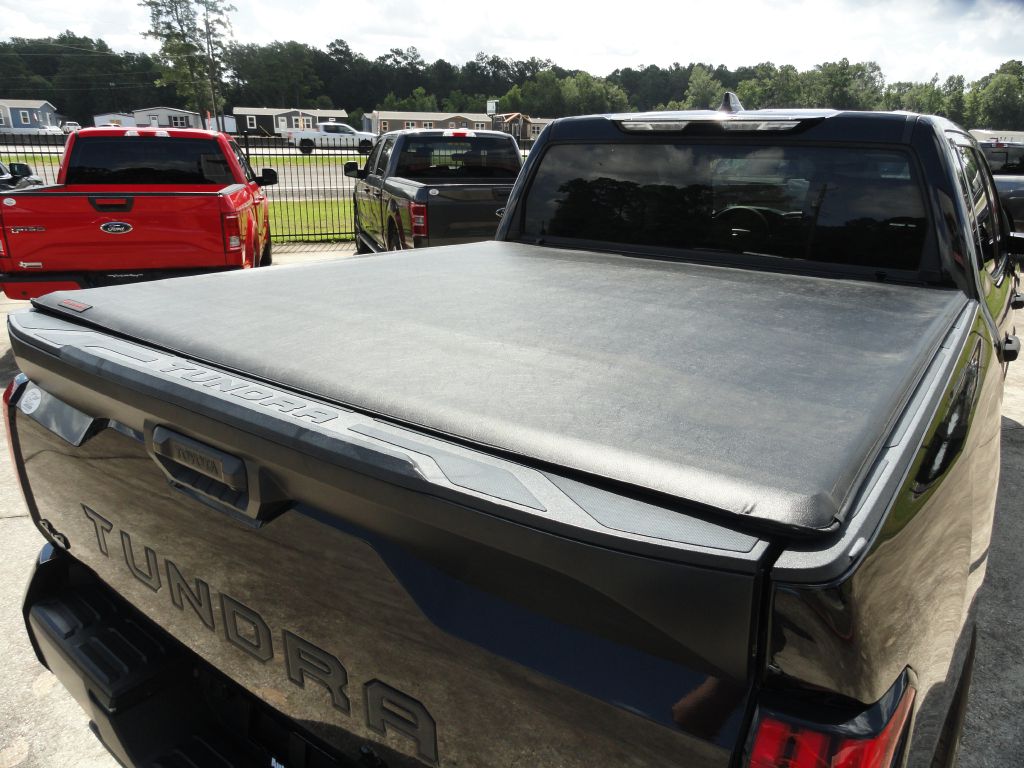Photo 6 of this TOYOTA TUNDRA