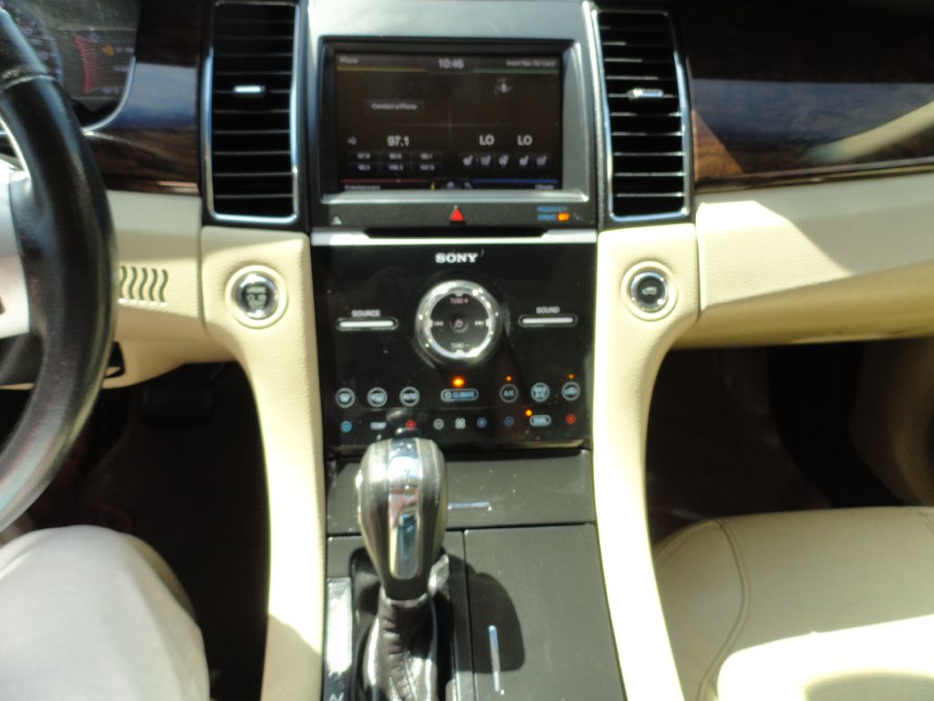 Photo 15 of this FORD TAURUS