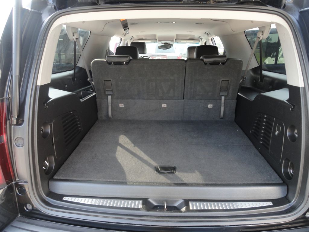 Photo 12 of this CHEVROLET SUBURBAN