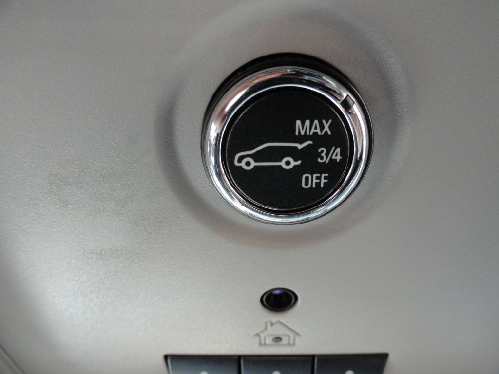Photo 27 of this CHEVROLET SUBURBAN