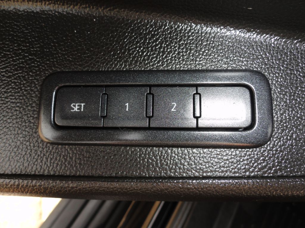 Photo 29 of this CHEVROLET SUBURBAN