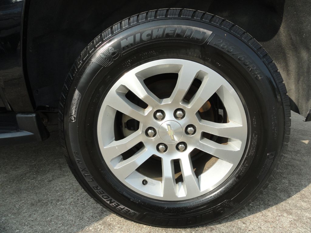 Photo 34 of this CHEVROLET SUBURBAN